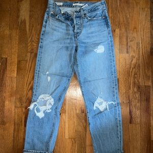 Levi Wedgie Straight Jeans